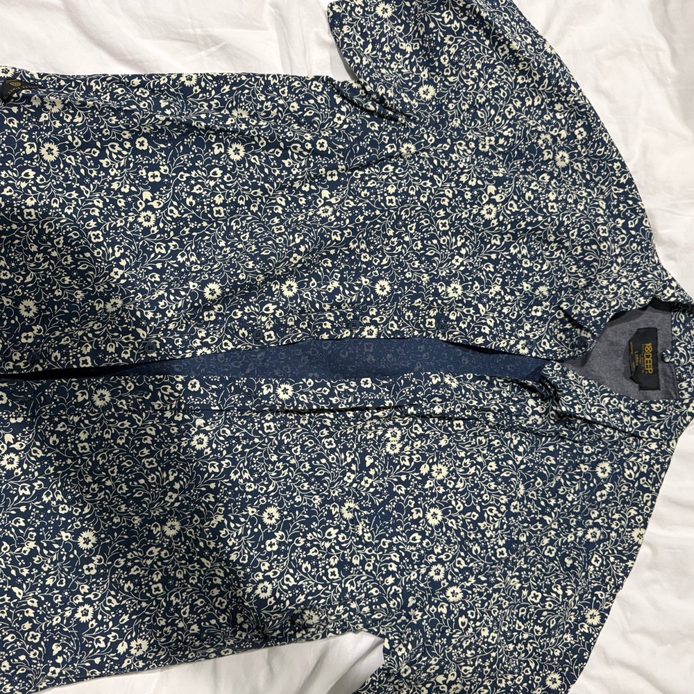 Floral Blue and White Button-Up Shirt